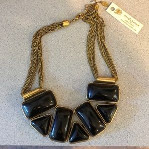 Amrita Singh necklace